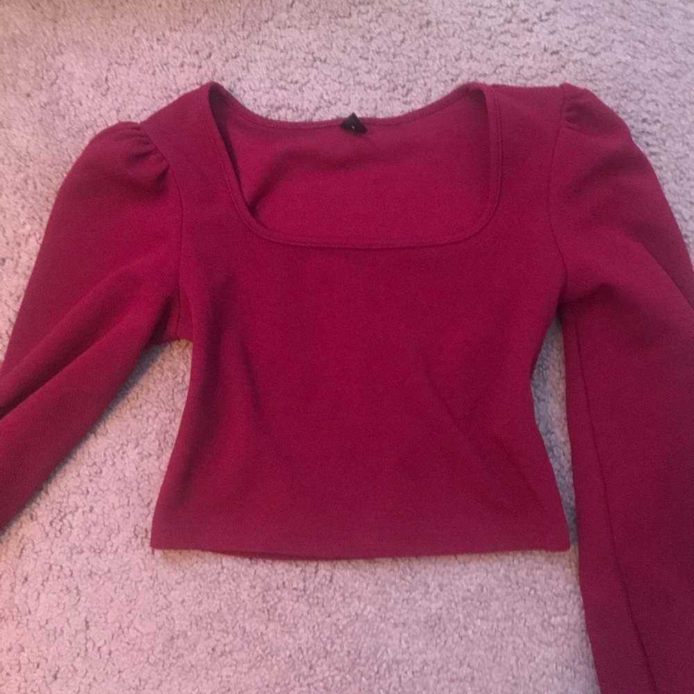 Red Puffed Long Sleeved Top